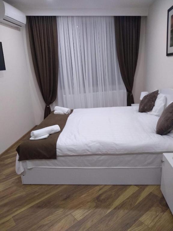 Luxury Apartment At Pirosmani 22 In Central Bordzjomi Kamer foto